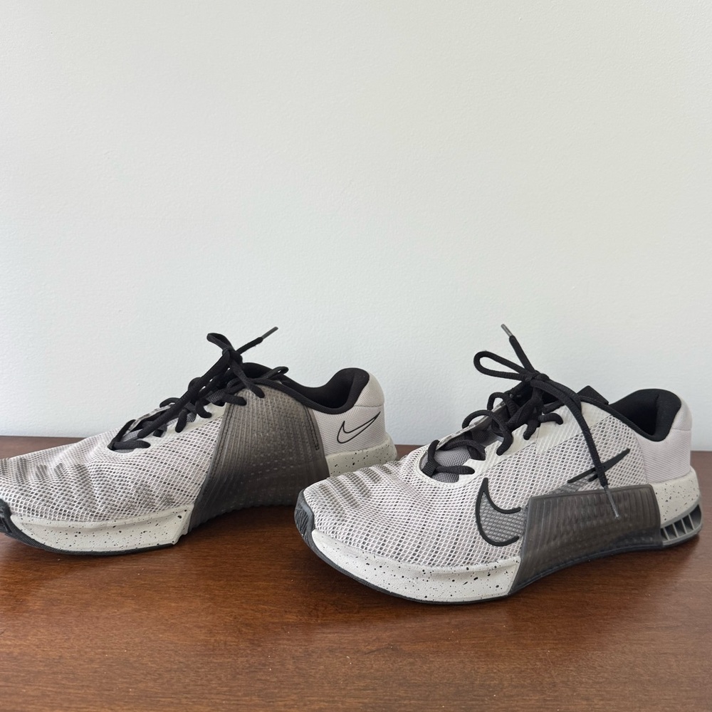 Mens Nike Metcon 9 (NWOT)